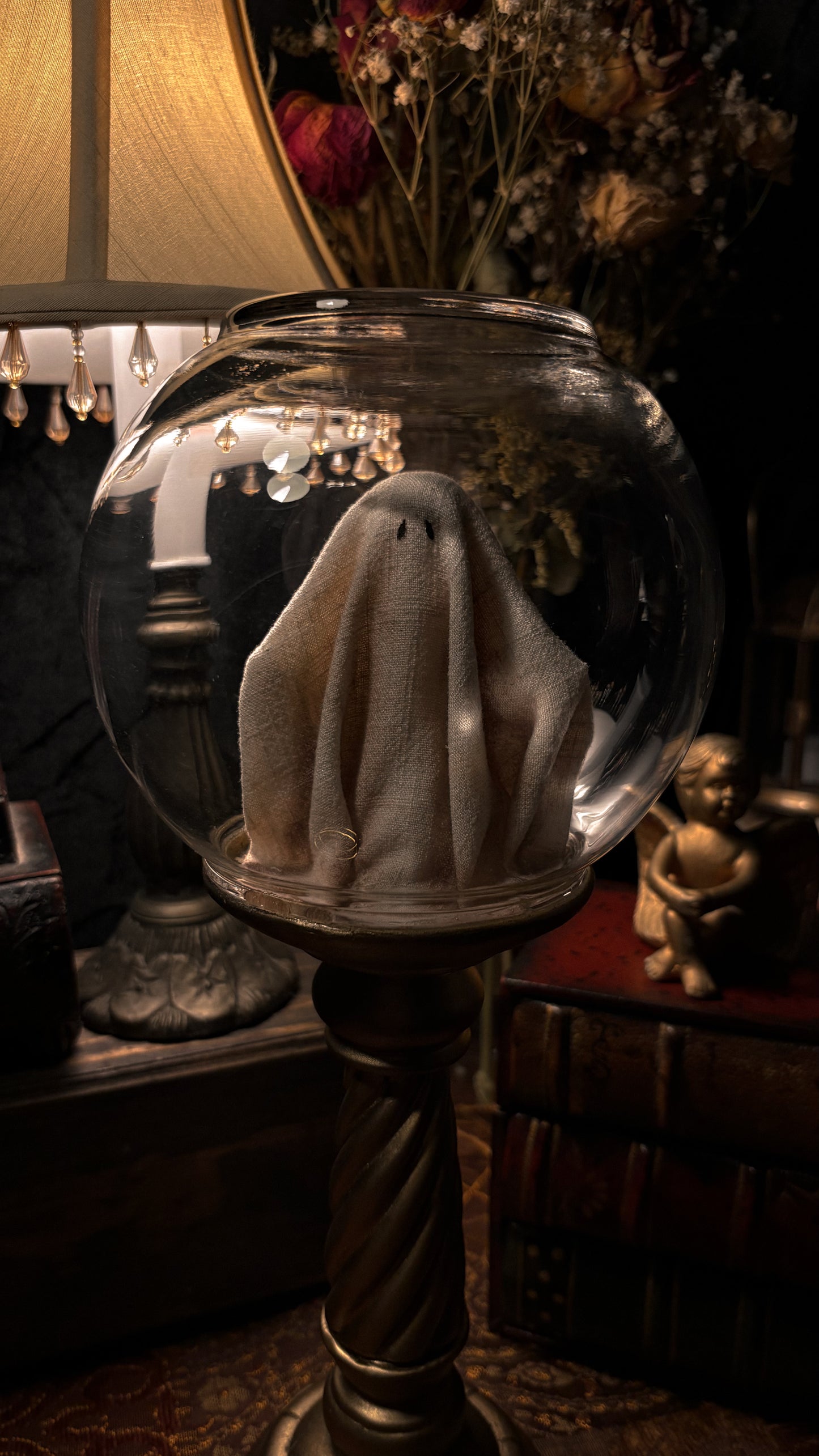 Spiral Gold Sheet Ghost Cloche